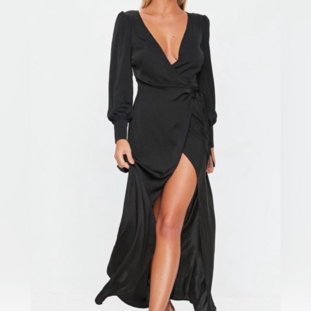 𝓜𝓲𝓼𝓼𝓰𝓾𝓲𝓭𝓮𝓭 Satin Tie Waist Chic Maxi Dress